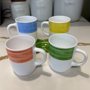 Arcoroc Opal Brush Mug Set (4) Made In France.   Just Beautiful!